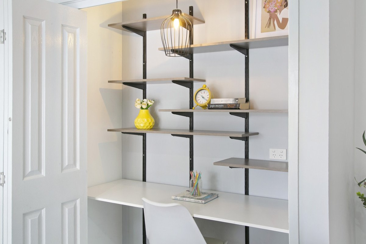 103 Albion Avenue MIAMI 9