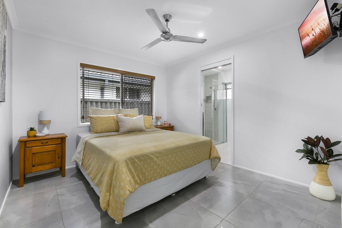 103 Albion Avenue MIAMI 10