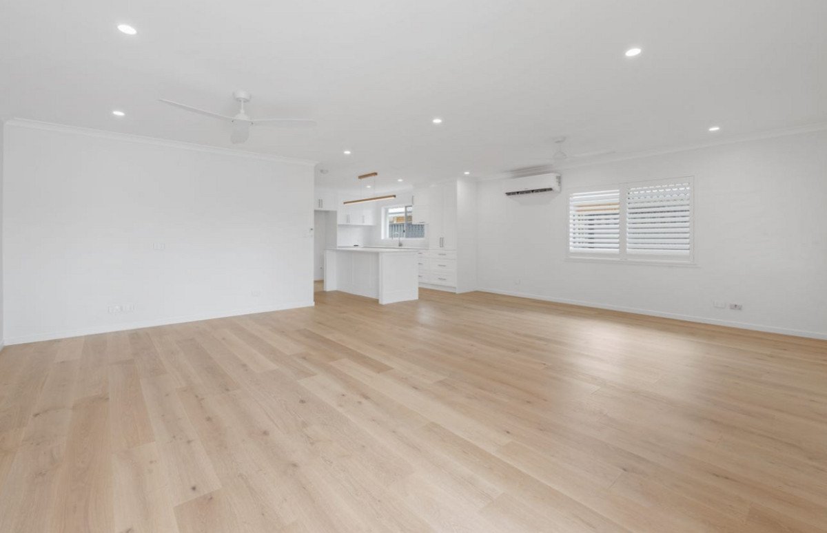 103 Albion Avenue MIAMI 3