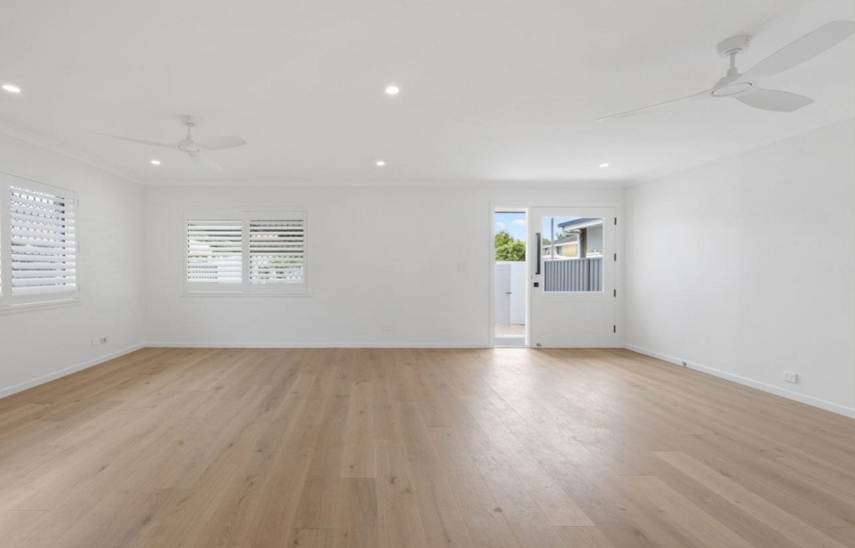 103 Albion Avenue MIAMI 7