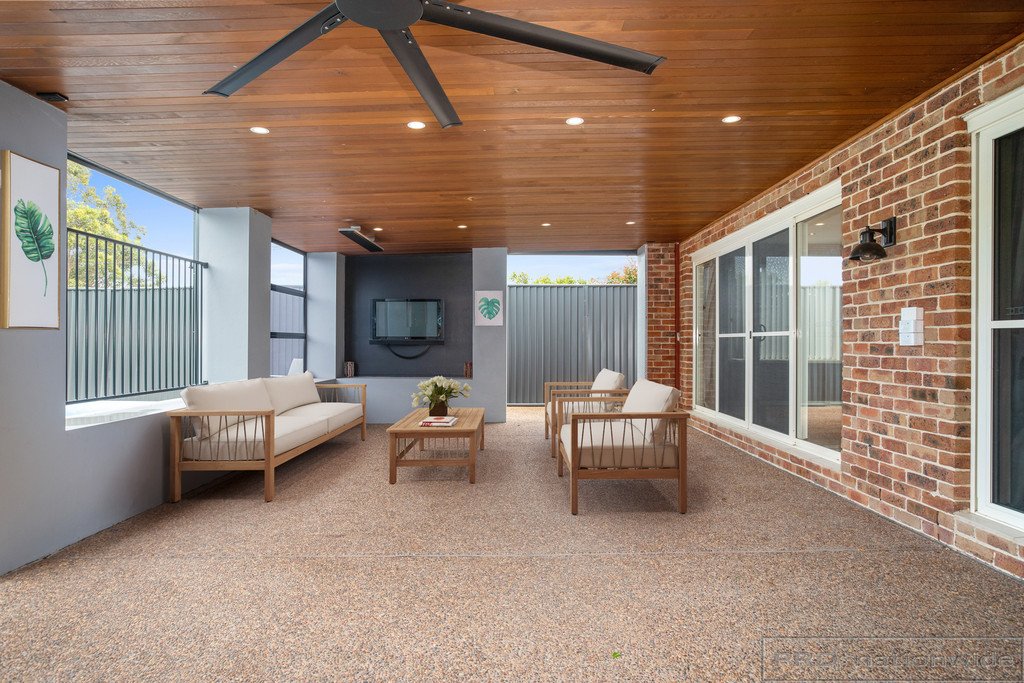 103 Canterbury Drive RAWORTH 9