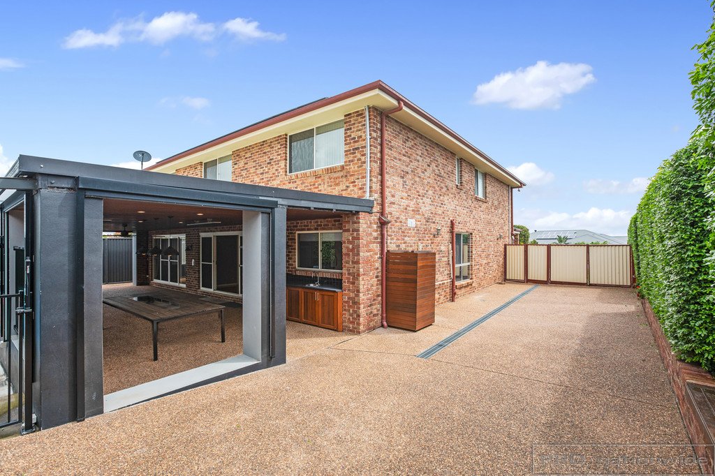 103 Canterbury Drive RAWORTH 15