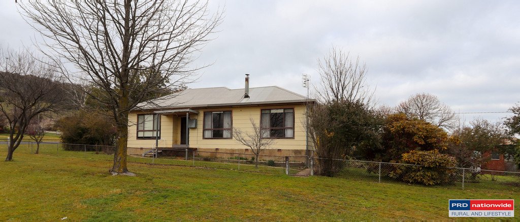 103 Gilbert Street TUMBARUMBA 1