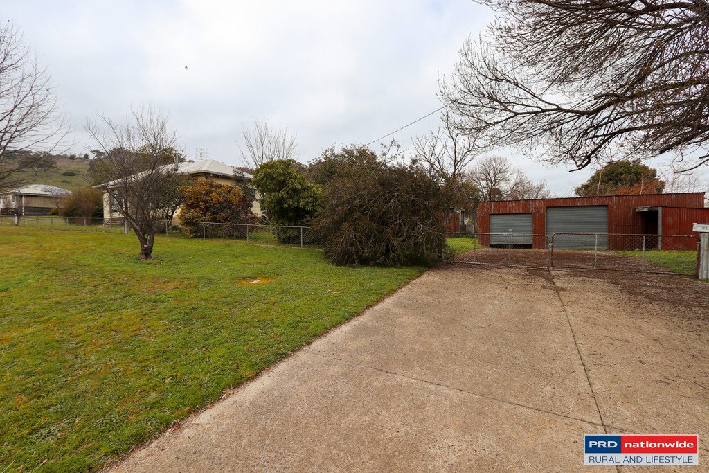 103 Gilbert Street TUMBARUMBA 8