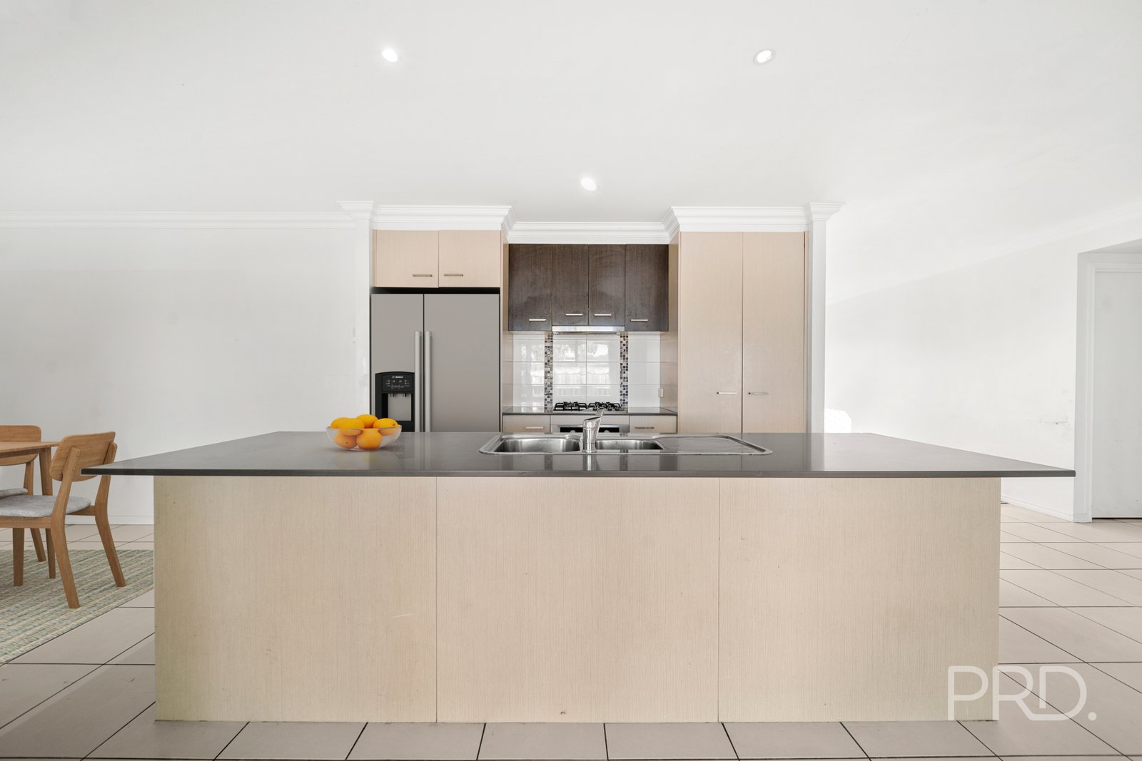 103 GIRRAWEEN Drive SPRINGFIELD LAKES 3