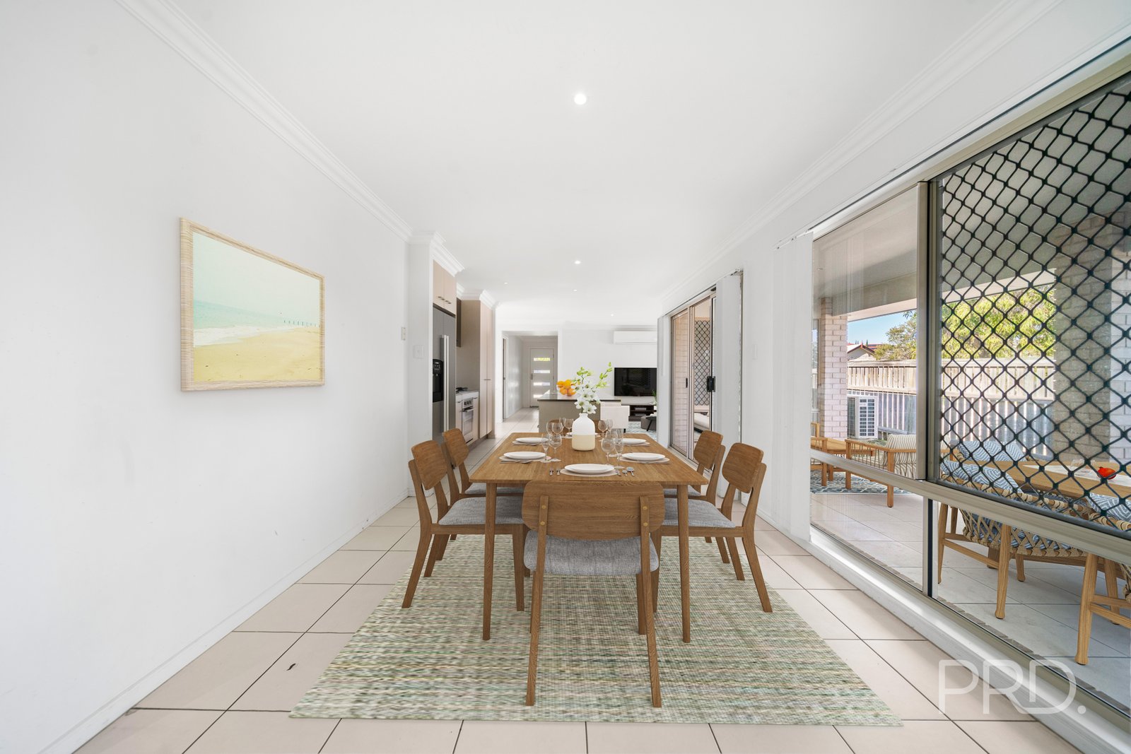 103 GIRRAWEEN Drive SPRINGFIELD LAKES 5