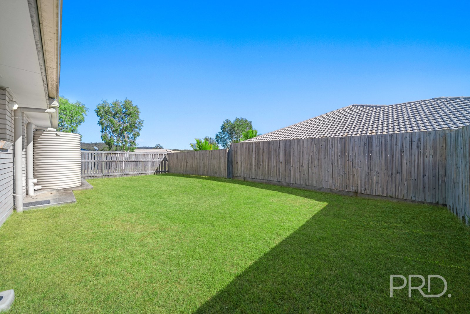 103 GIRRAWEEN Drive SPRINGFIELD LAKES 9