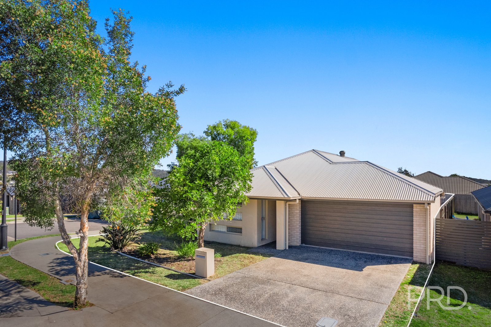 103 GIRRAWEEN Drive SPRINGFIELD LAKES 21
