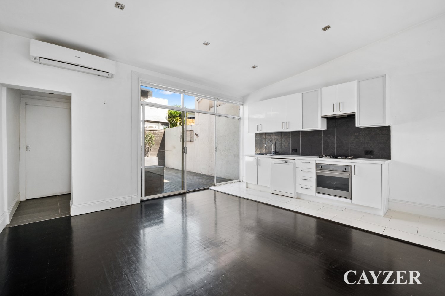 Gallery: 103 Ingles Street