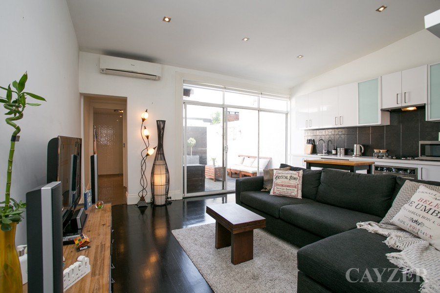 Gallery: 103 Ingles Street