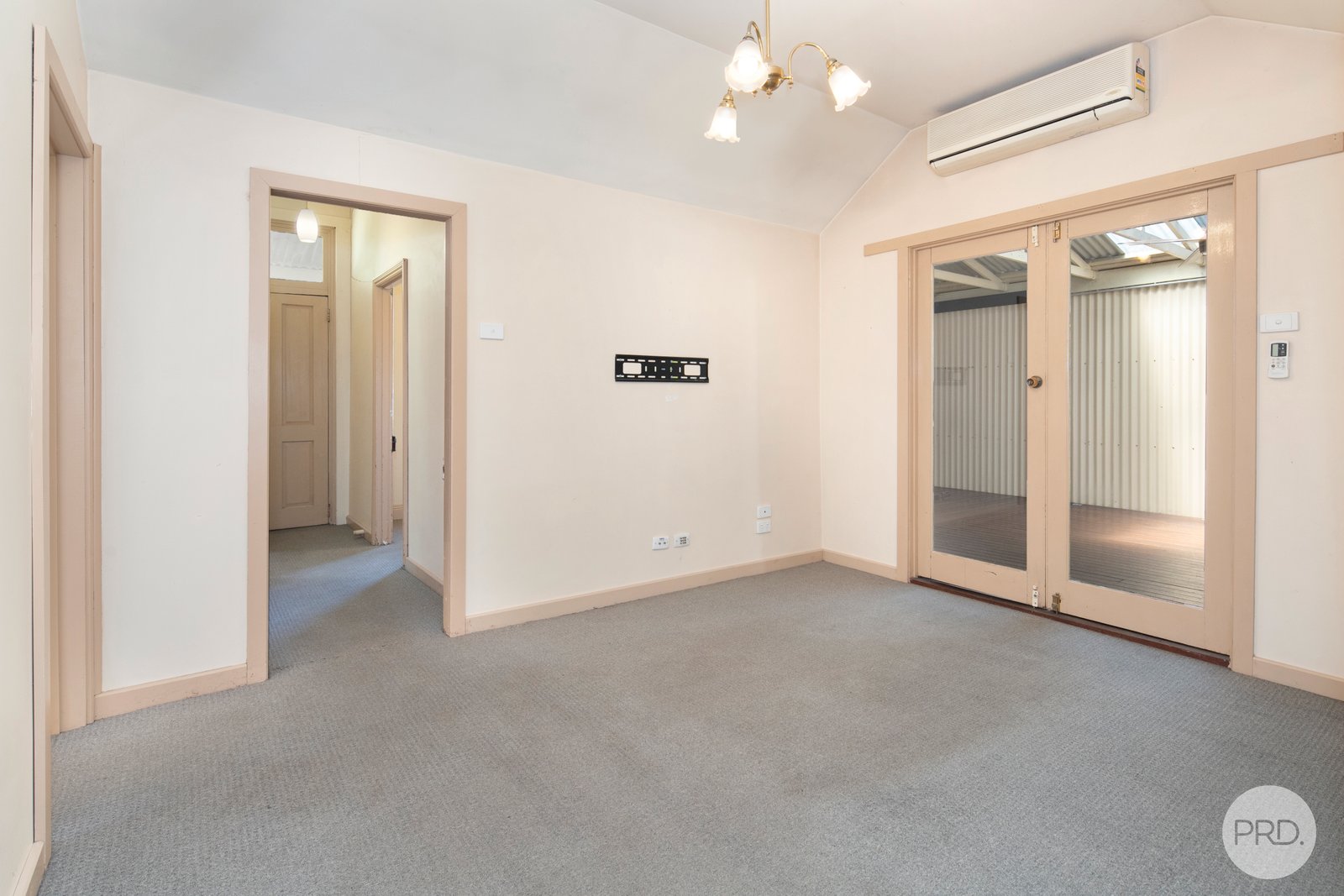 103 La Trobe Street REDAN 6