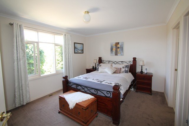 103 Learmonth Street BUNINYONG 8