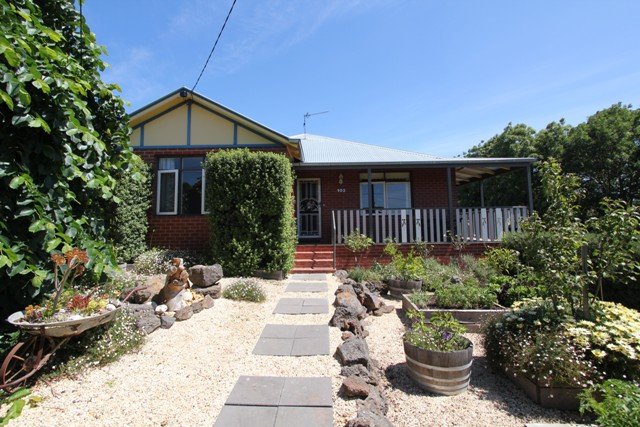 103 Learmonth Street BUNINYONG 24