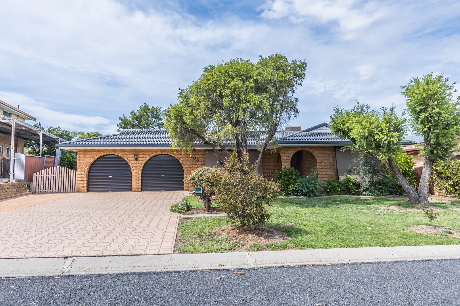 103 Lemon Gums Drive TAMWORTH 1