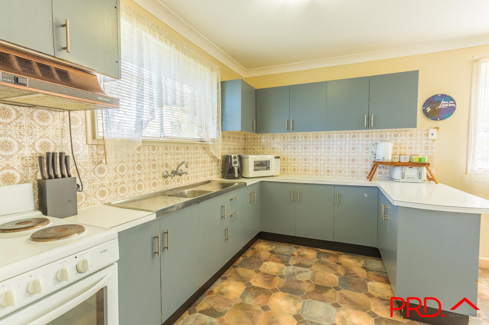 103 Manilla Road TAMWORTH 8