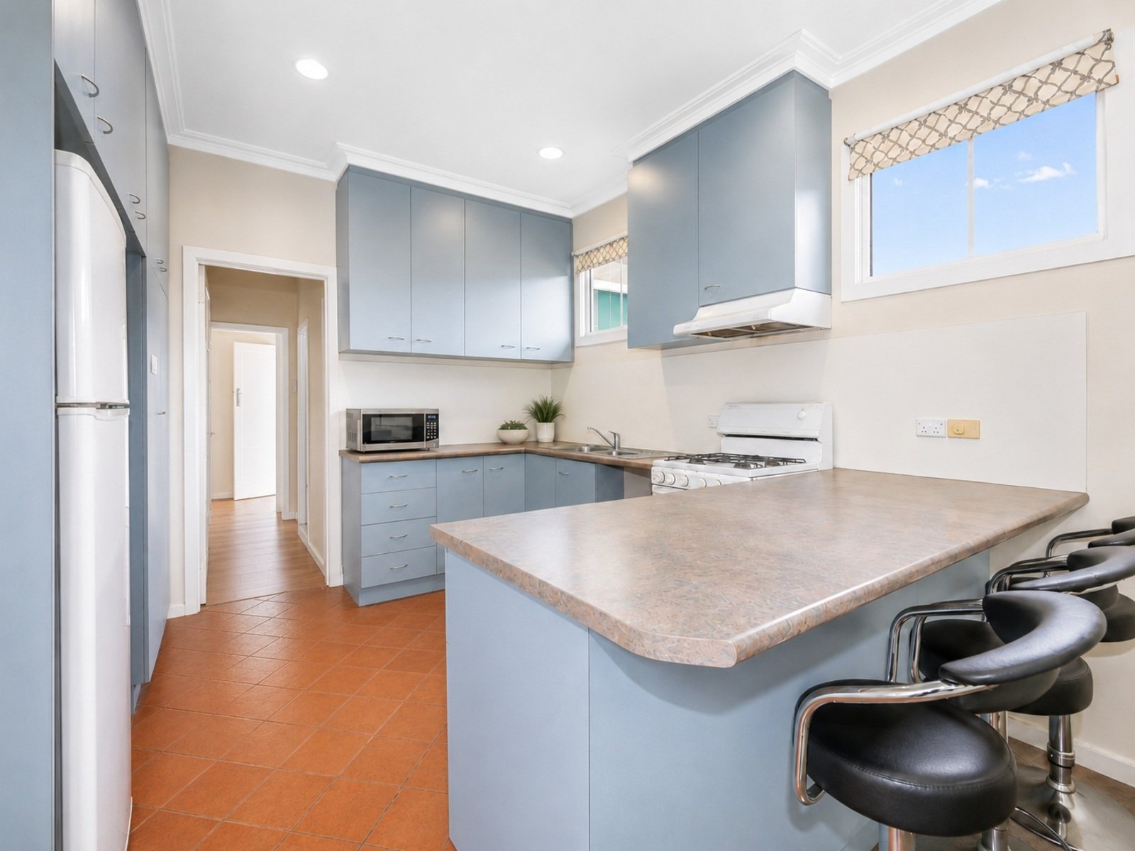 Gallery: 103 Parer Street