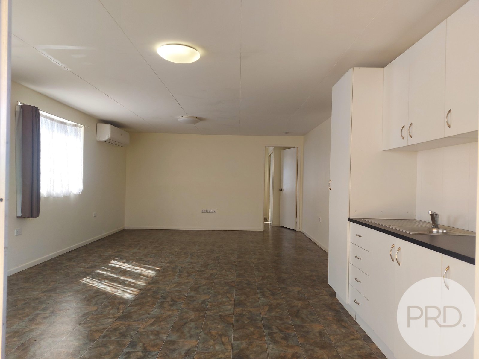 103 Peter Street STRATHPINE 14