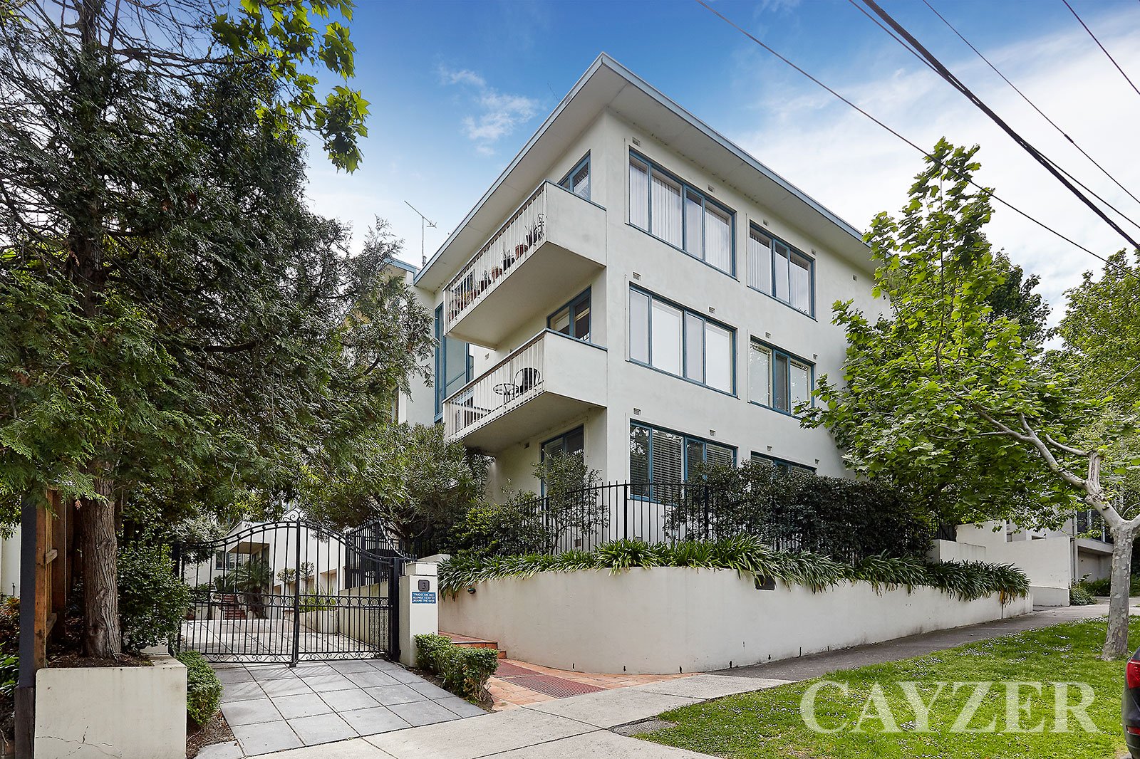Gallery: 10/3 Struan Street