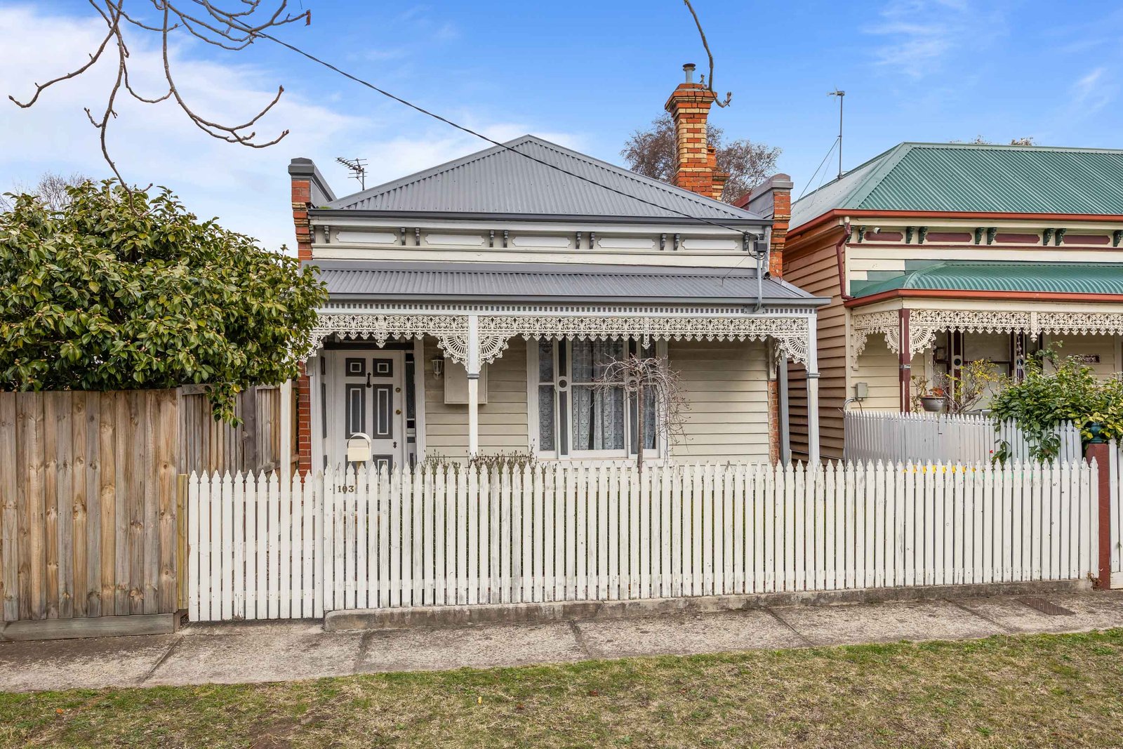 Gallery: 103 Urquhart Street