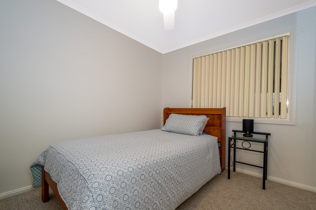 103 Willow Tree Avenue KANAHOOKA 9