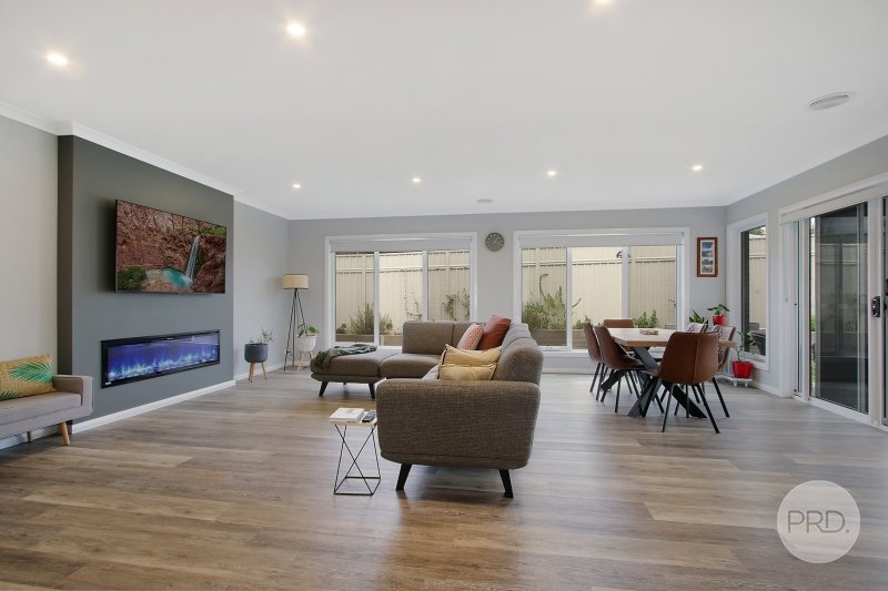 103 Woolshed Drive THURGOONA 5