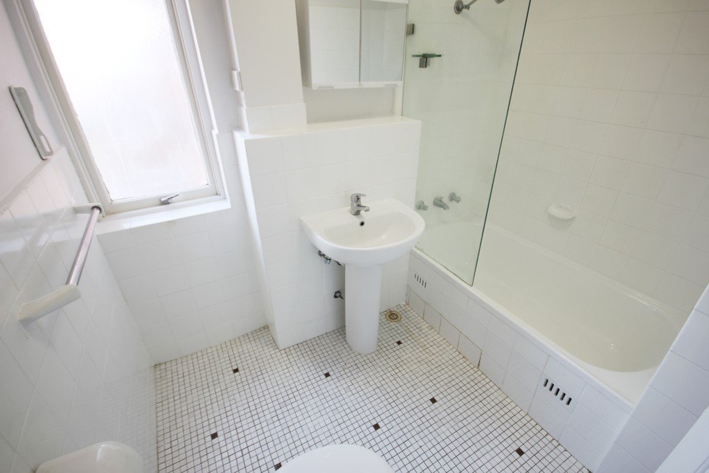 10/30-32 President Avenue KOGARAH 5