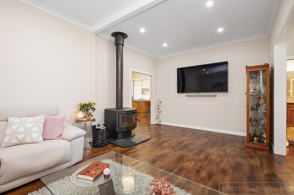 1030 Newline Road EAST SEAHAM 9