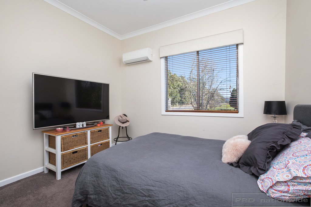 1030 Newline Road EAST SEAHAM 12