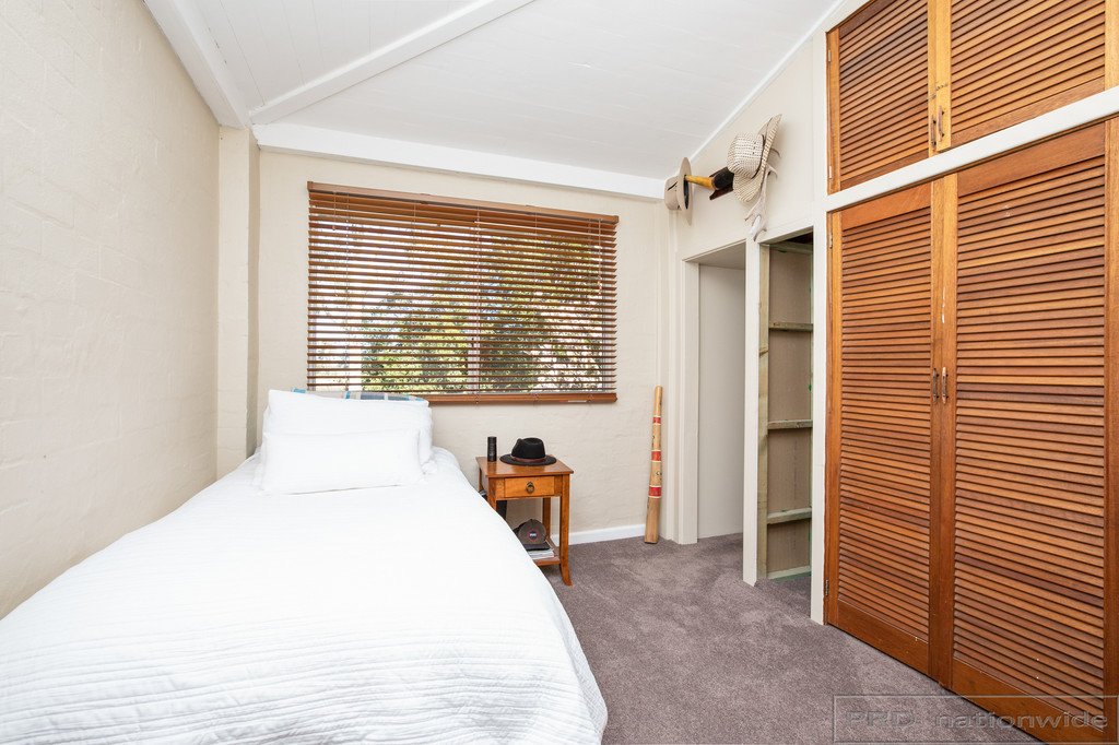 1030 Newline Road EAST SEAHAM 14