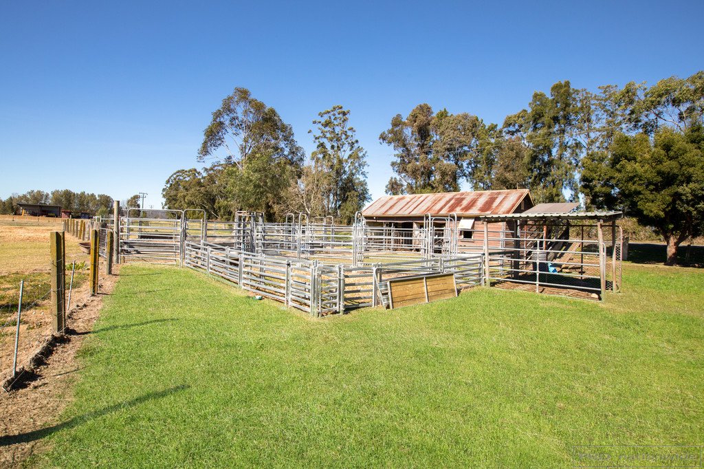 1030 Newline Road EAST SEAHAM 22