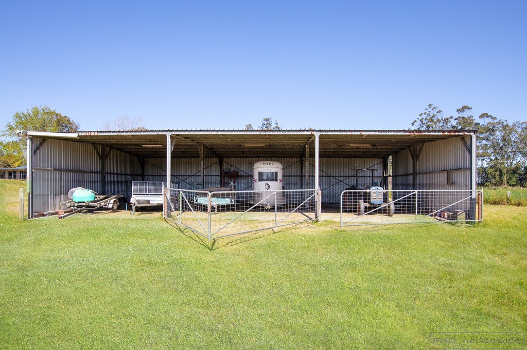 1030 Newline Road EAST SEAHAM 23