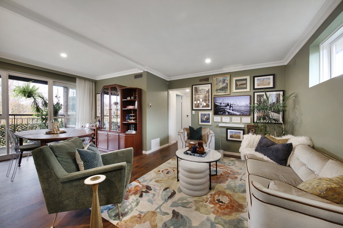 Gallery: 10/31-35 Repton Road