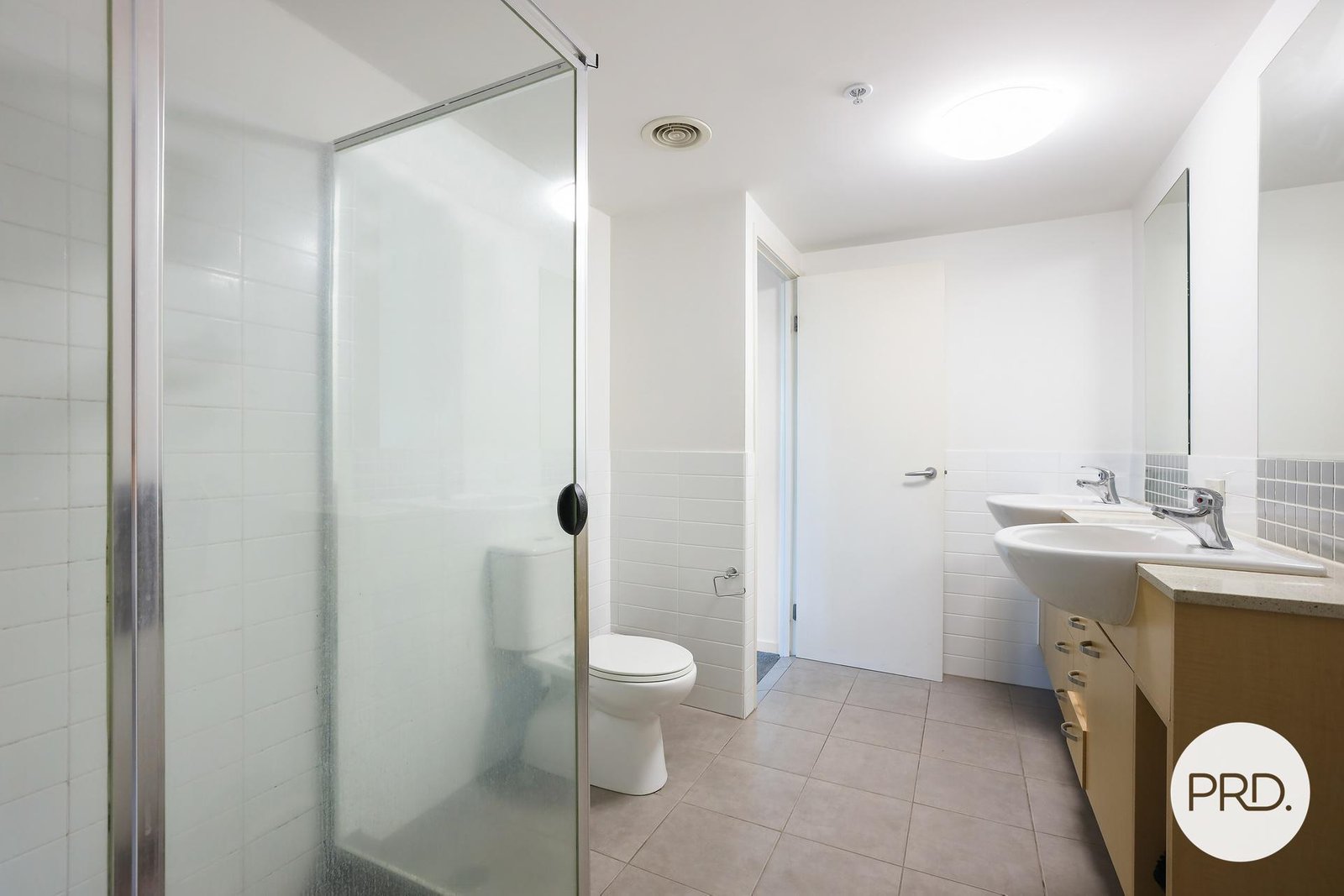 103/18 Fern Street SURFERS PARADISE 4