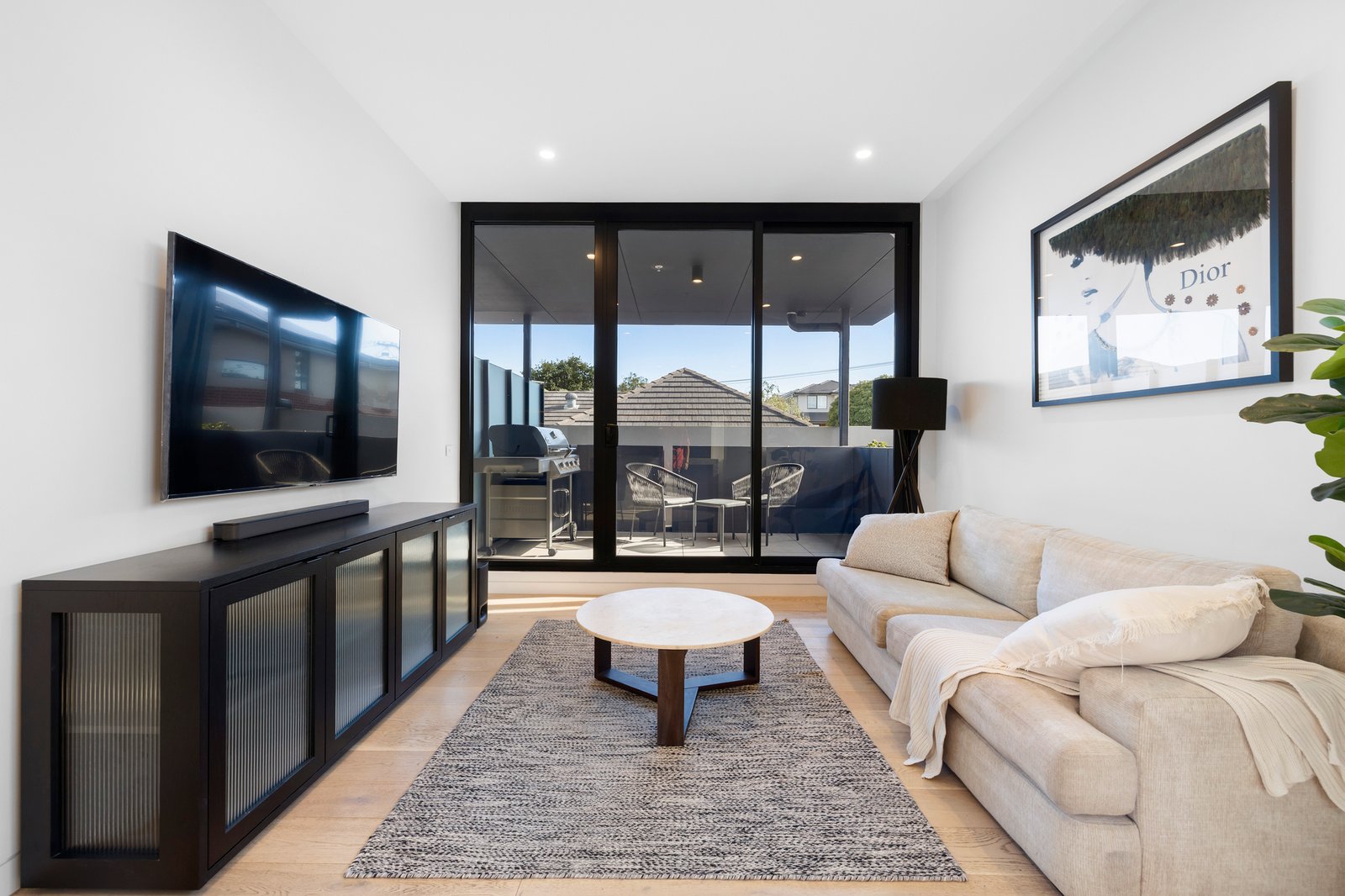 Gallery: 103/184 Huntingdale Road