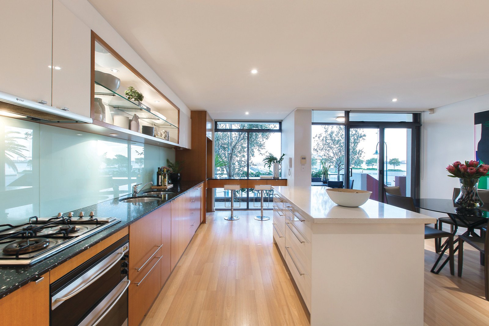 103/2 Pier Street, Port Melbourne, VIC