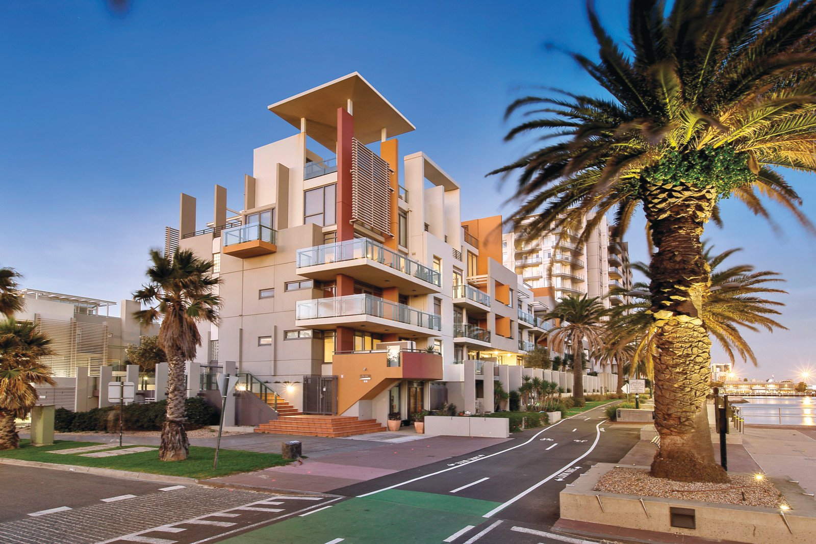 103/2 Pier Street, Port Melbourne, VIC