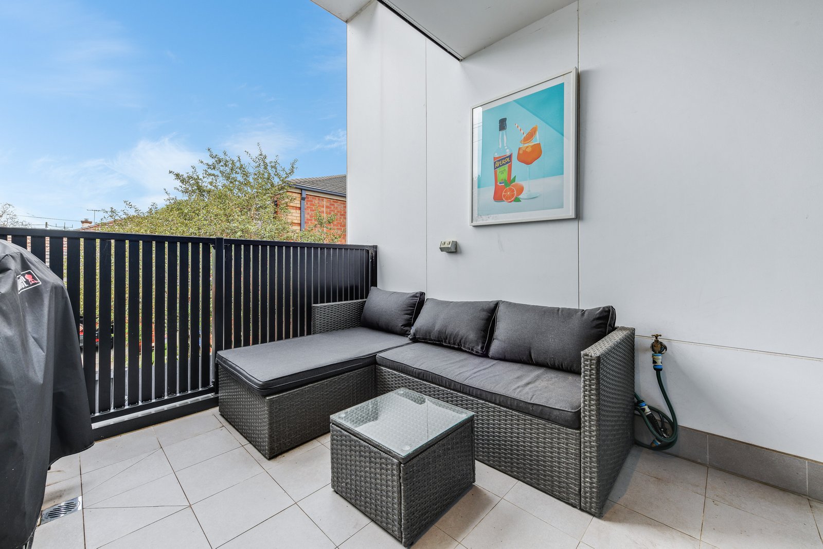 Gallery: 103/2055 Malvern Road
