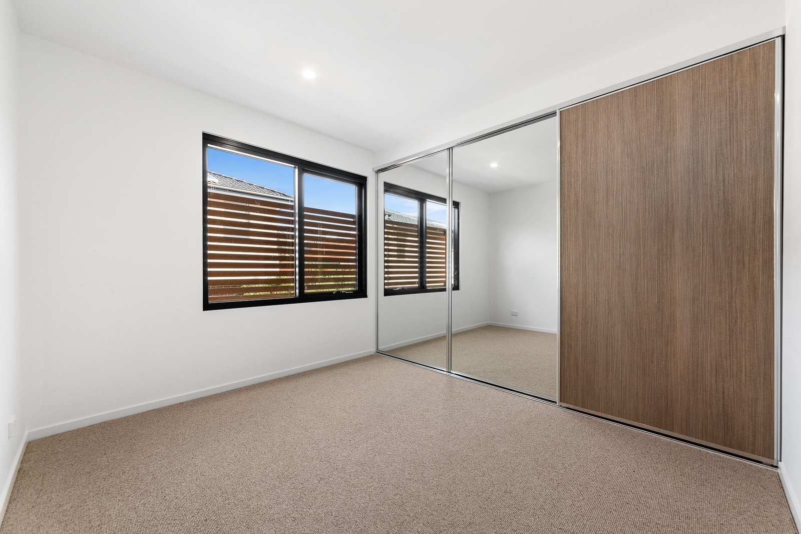 Gallery: 103/27-29 Jasper Road