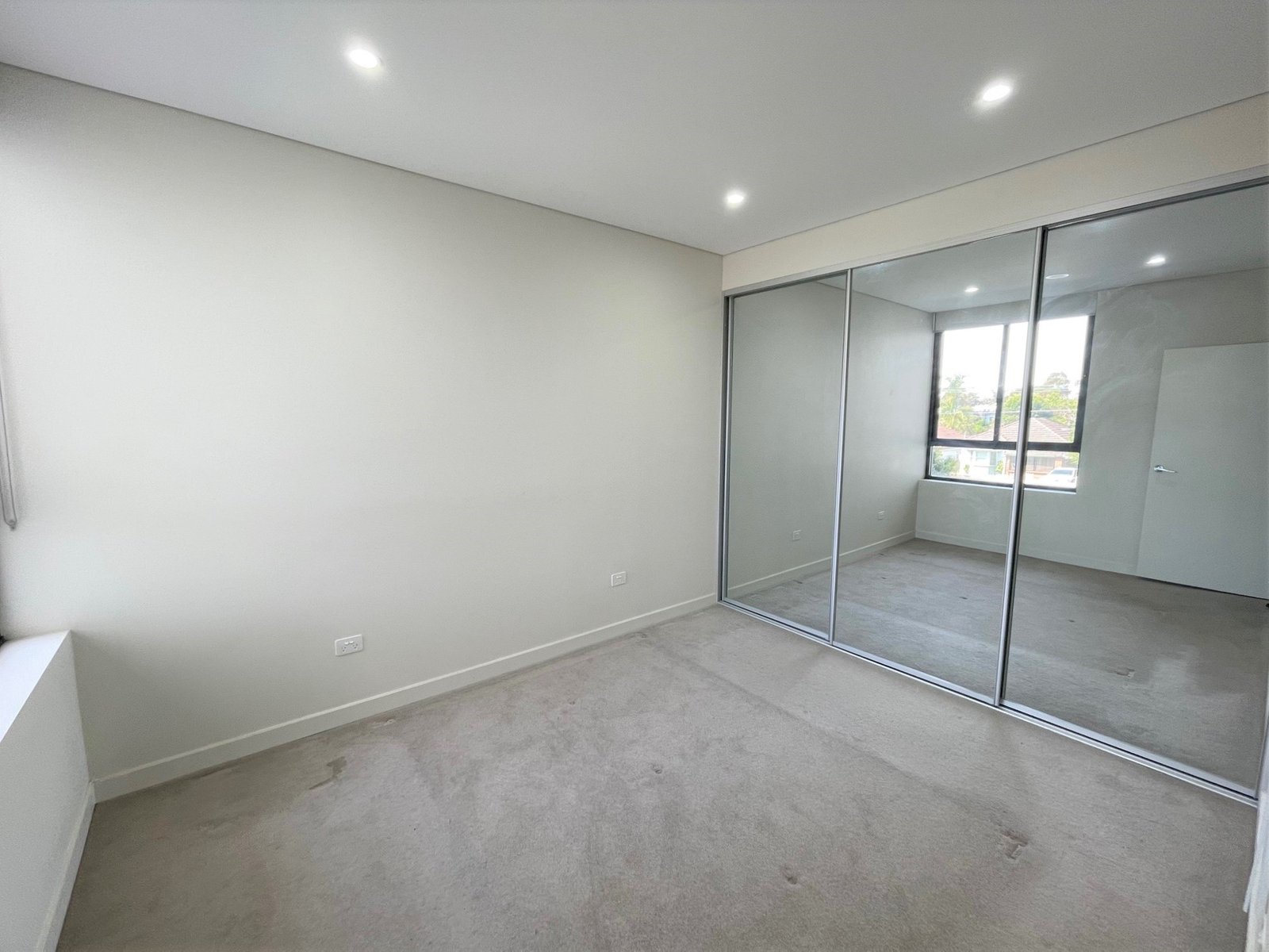 103/320 Taren Point Road CARINGBAH 4