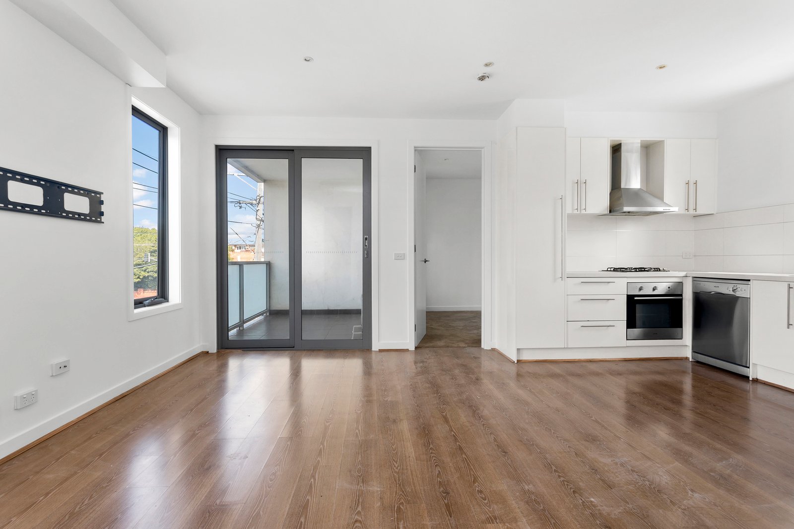 Real Estate and Property in 103/344 Orrong Road, Caulfield North, VIC