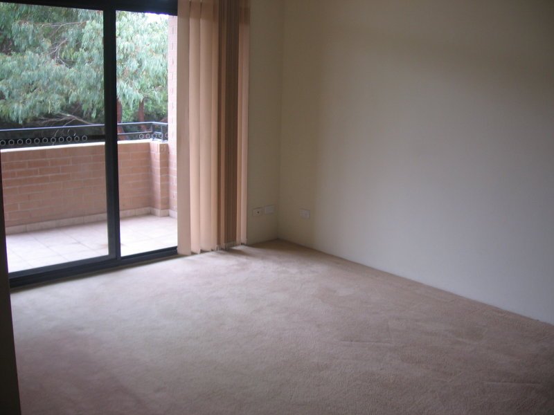 10/34-38 Melvin St  BEVERLY HILLS 2