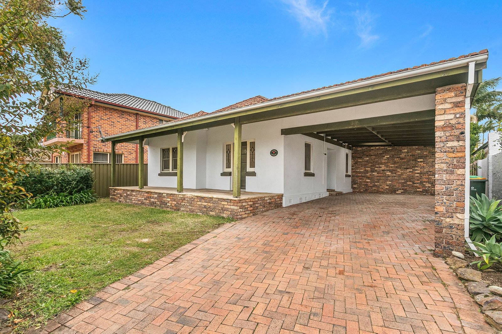 1034 Forest Road, LUGARNO NSW 2210