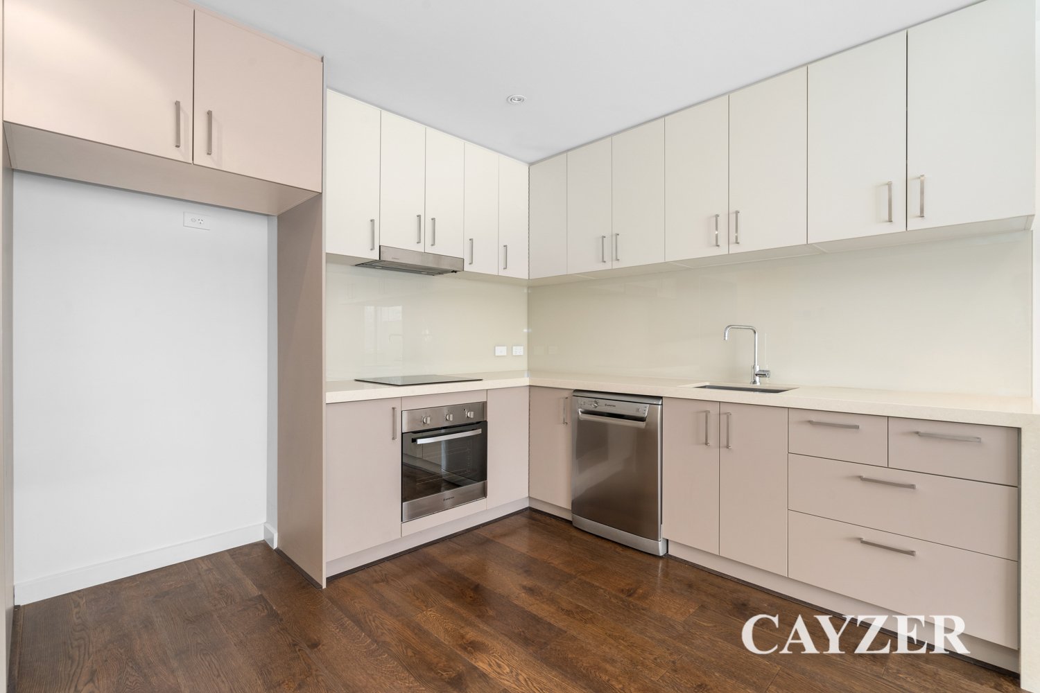 Gallery: 103/409 Bay Street
