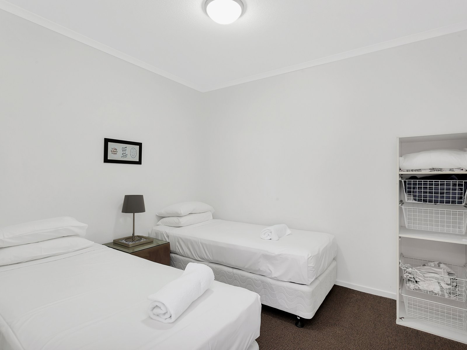 1034/1 Ocean Street BURLEIGH HEADS 11