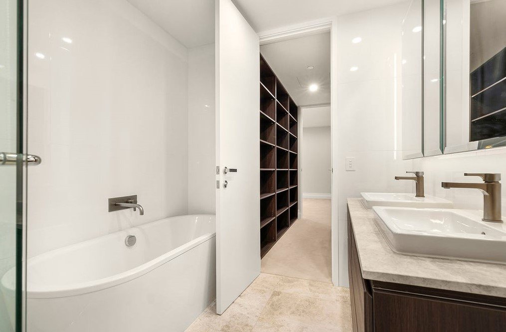 Real Estate and Property in 103/47 Ormond Esplanade, Elwood, VIC