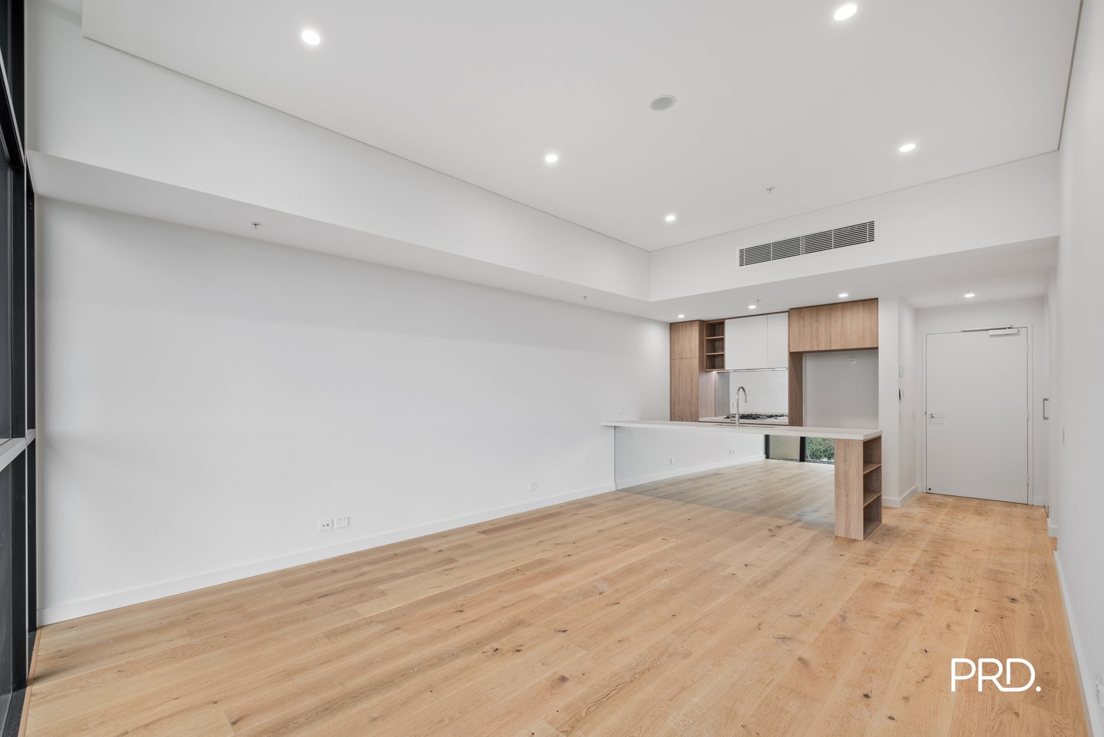 103/4A Retreat Drive PENRITH 4