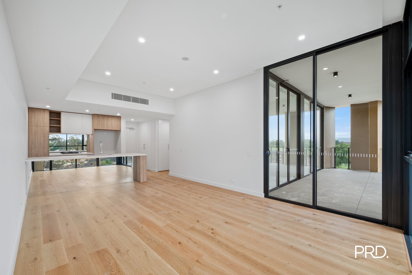 103/4A Retreat Drive PENRITH 6