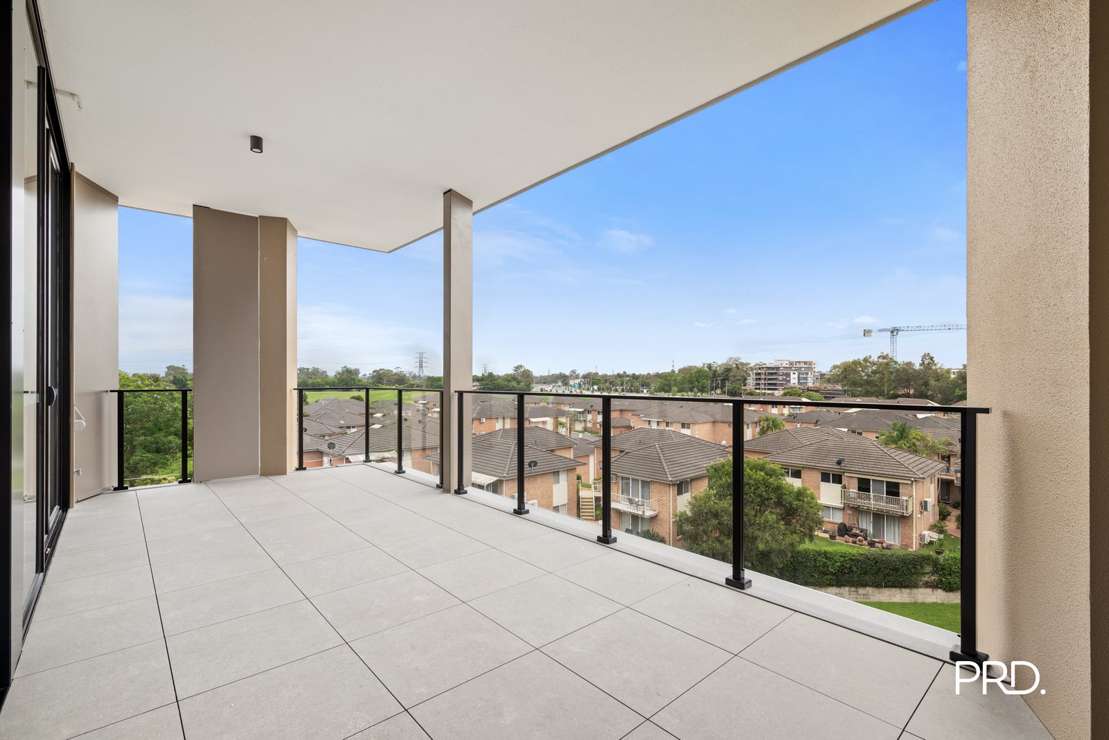 103/4A Retreat Drive PENRITH 14