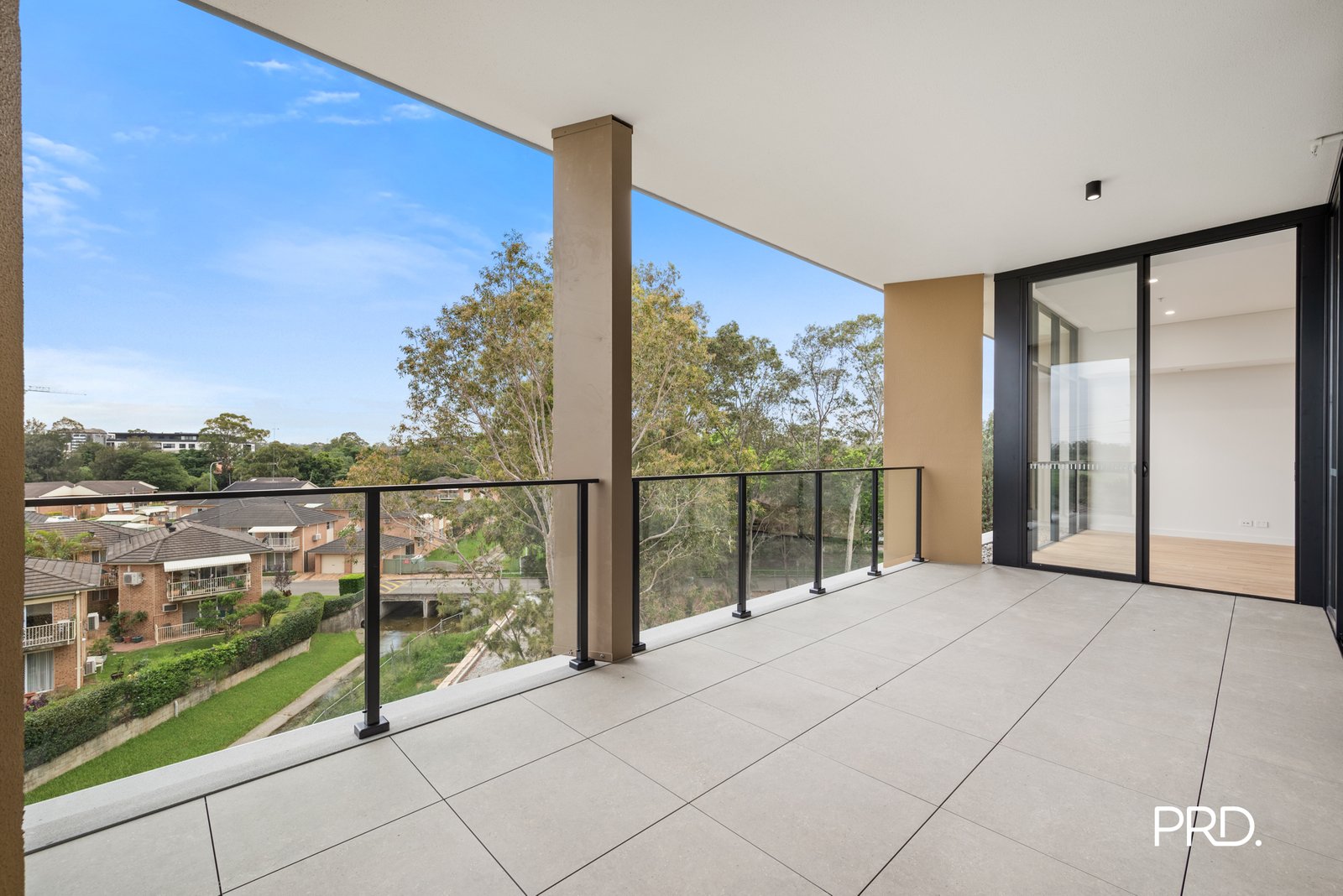 103/4D Retreat Drive PENRITH 14
