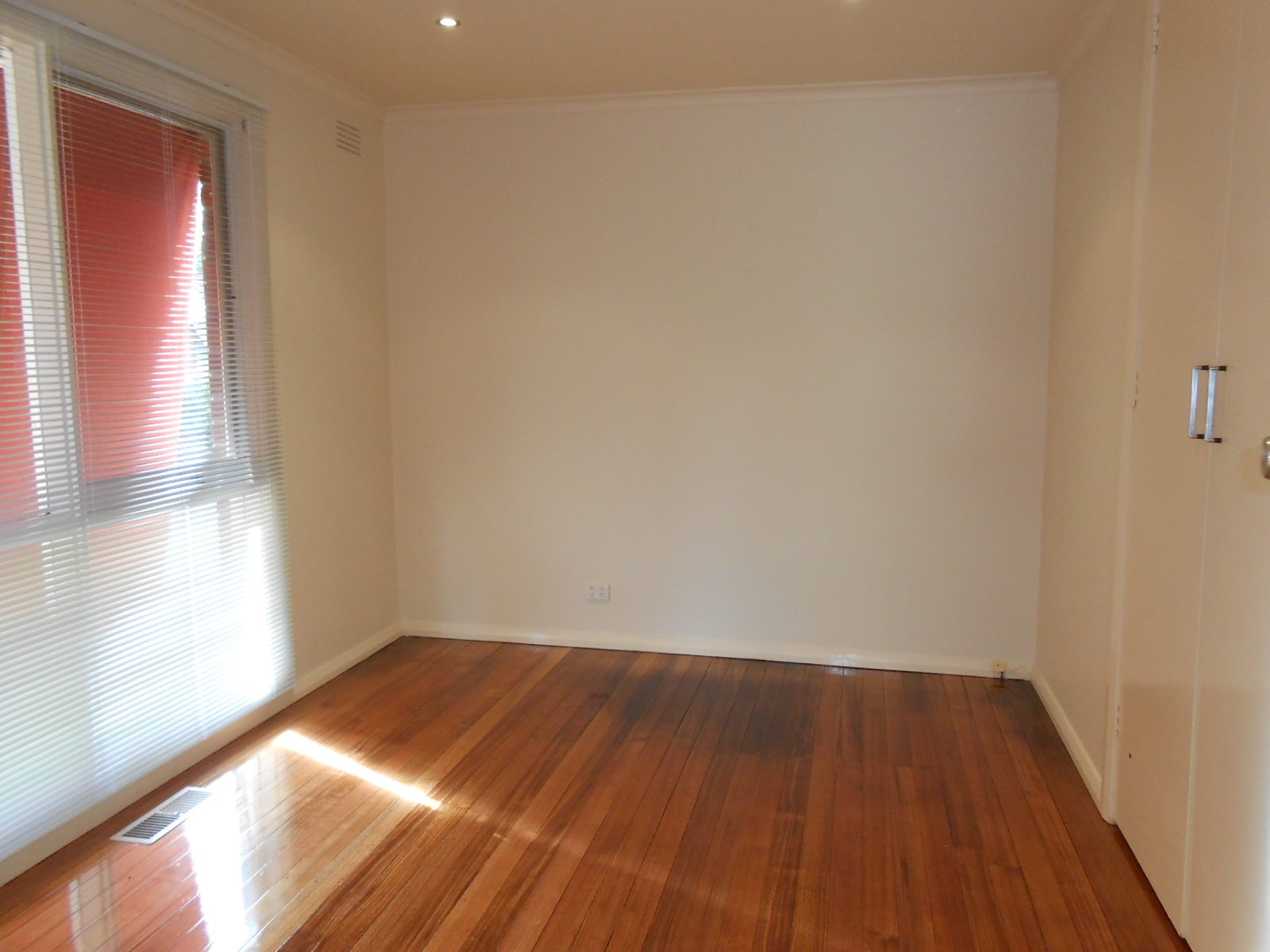 Gallery: 10/35-37 Littlewood Street